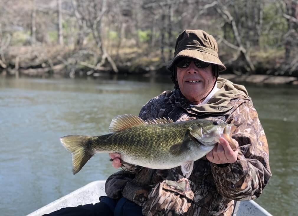 trophy smallmouth bass fishing guide north carolina